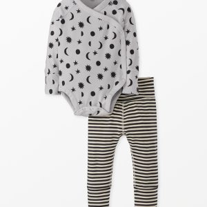 Baby Layette Wrap Top & Wiggle Pants in HannaSoft?