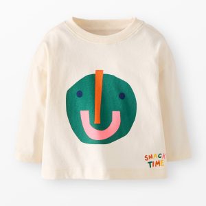 Long Sleeve Relaxed Fit Graphic T-Shirt