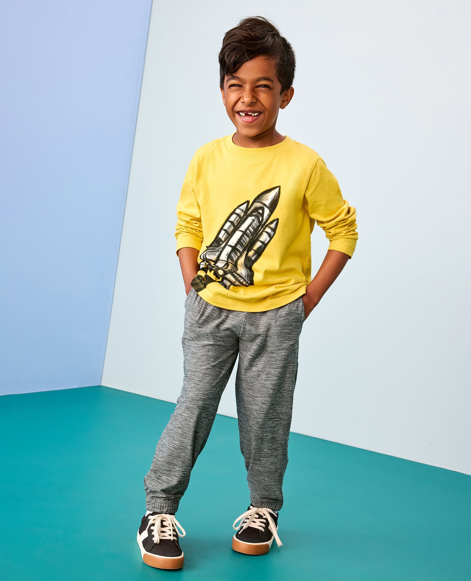 Long Sleeve Classic Fit Graphic T-Shirt - Image 5