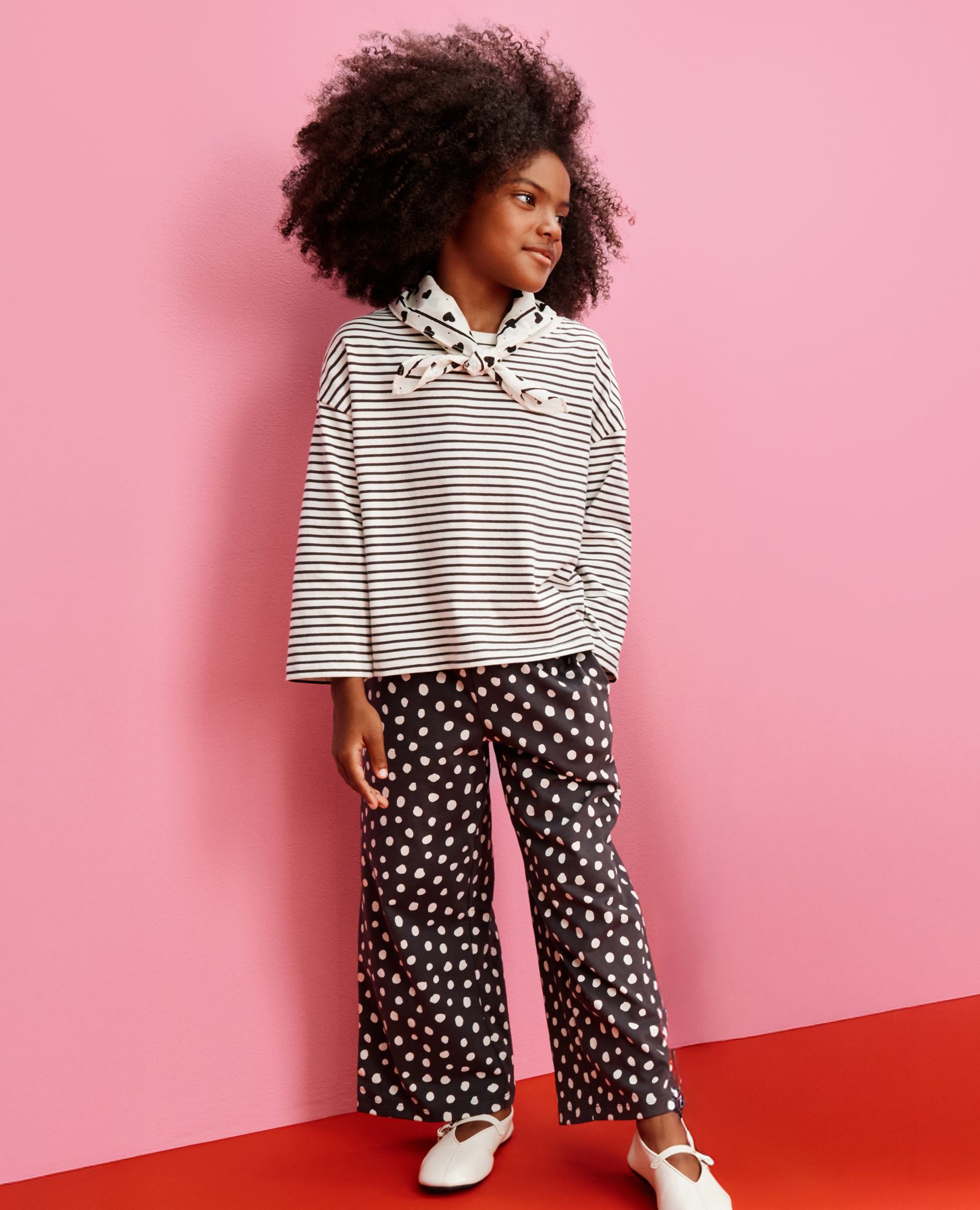 Bracelet Length Top & Wide Leg Pants Set - Image 2