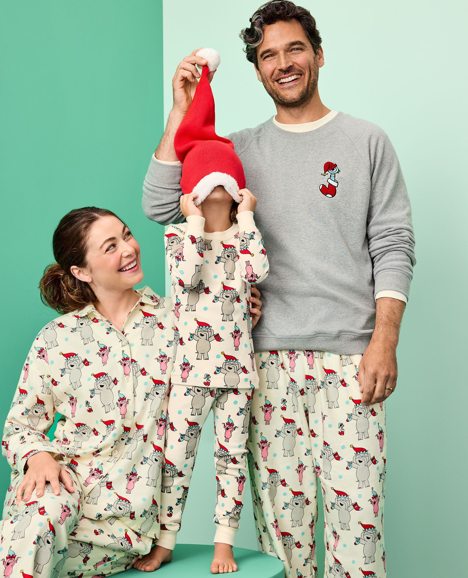 Elephant & Piggie Holiday HannaJams? Pajama Set - Image 6