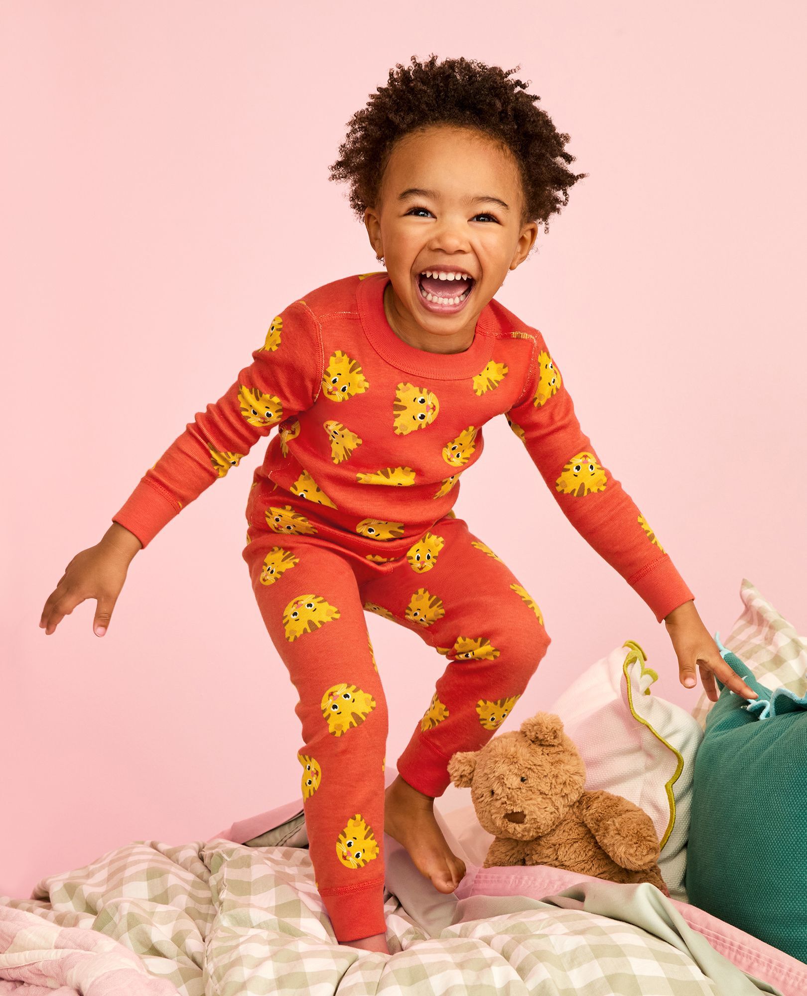 Daniel Tiger HannaJams? Pajama Set