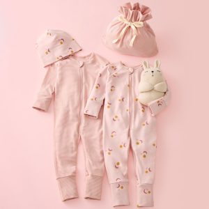 4-Piece HannaSoft? Stretch Gift Set ($160 value)