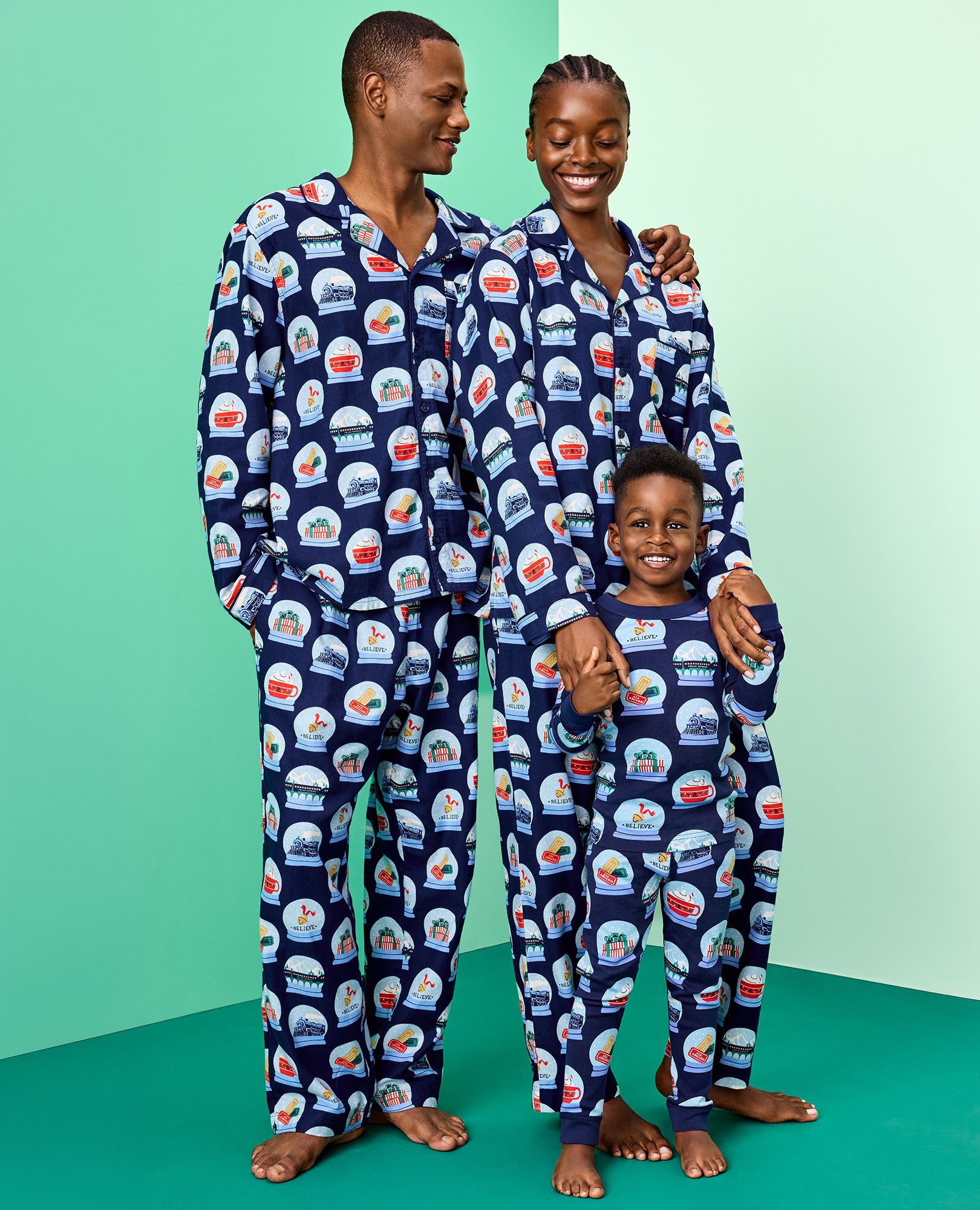 The Polar Express HannaJams? Pajama Set - Image 12