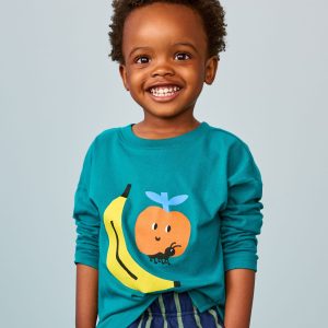 Long Sleeve Relaxed Fit Graphic T-Shirt
