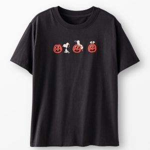 Adult Peanuts Halloween Graphic T-Shirt